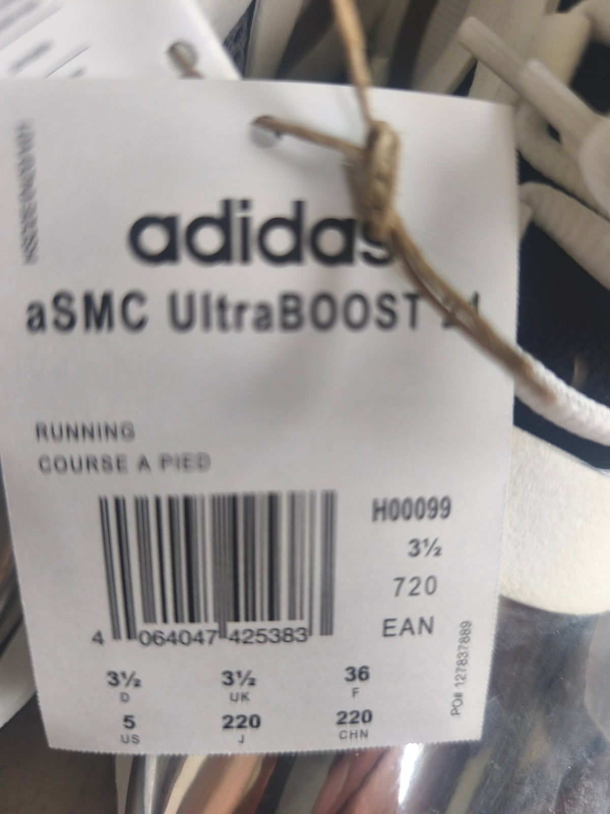 Baskets adidas x Stella McCartney ASMC Ultraboost 21 Metallic, pointure 36, détail étiquette